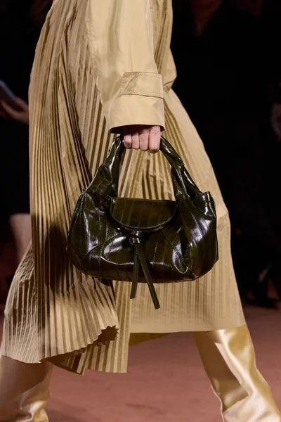 Look 78